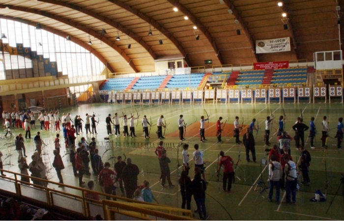 23 Halowe Mistrzostwa Polski  juniorów młodszych - Zgierz 16-17 marca