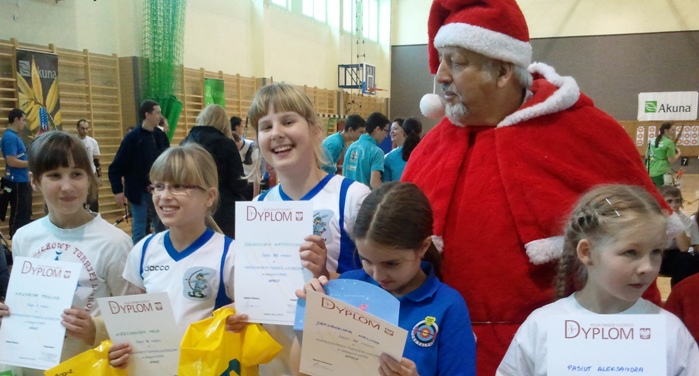 Wyniki Turnieju Mikołajkowego z 5.12.2010, który odbył się w Legnicy